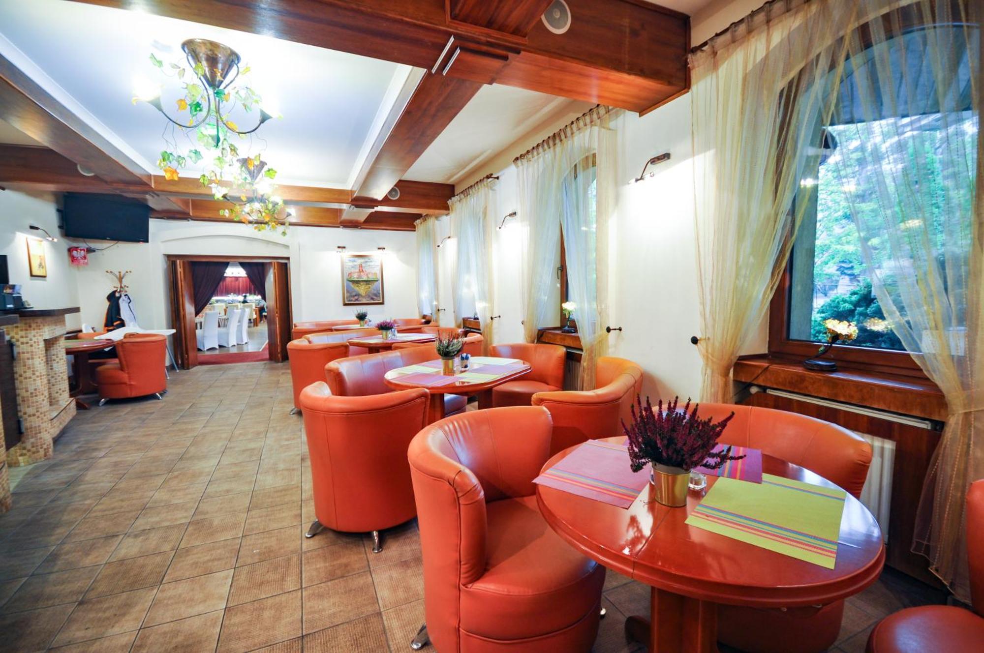 Hotel Trzy Swiaty Spa & Wellness Rajska Wyspa Гливице Экстерьер фото